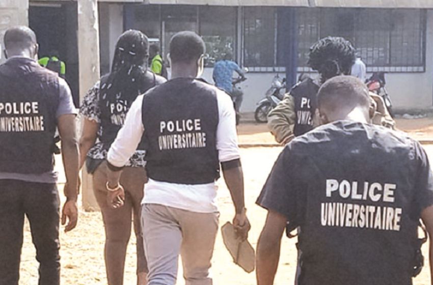 Police universitaire