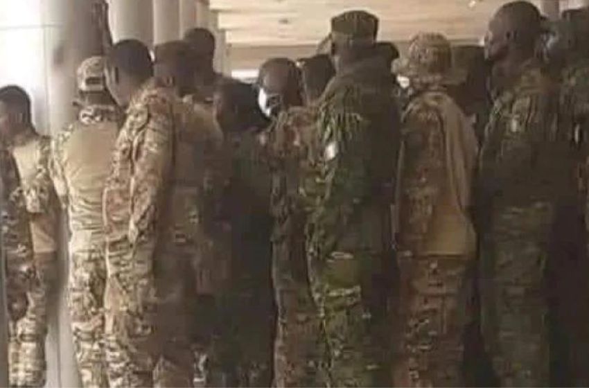 Soldats ivoiriens détenus au mali