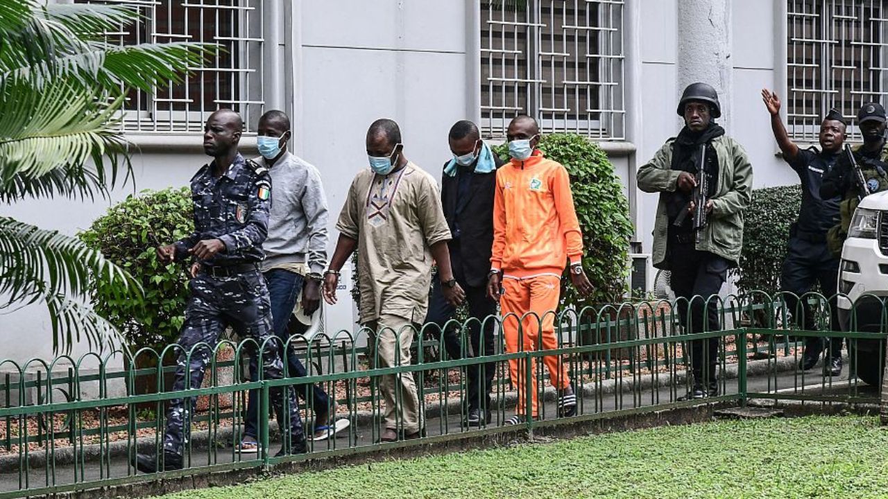 11 accusés condamnés à perpétuité