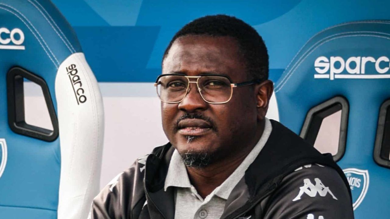 Oumar tchomogo en france