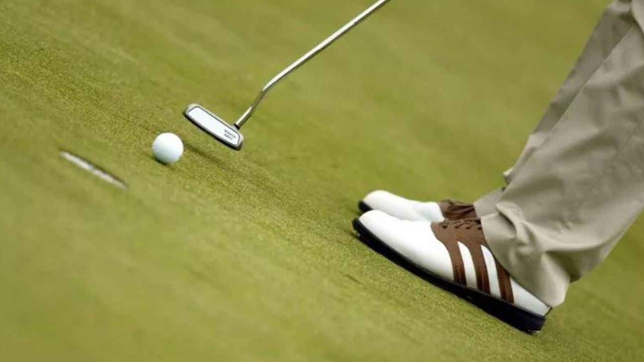 Terrain de golf 18 trous