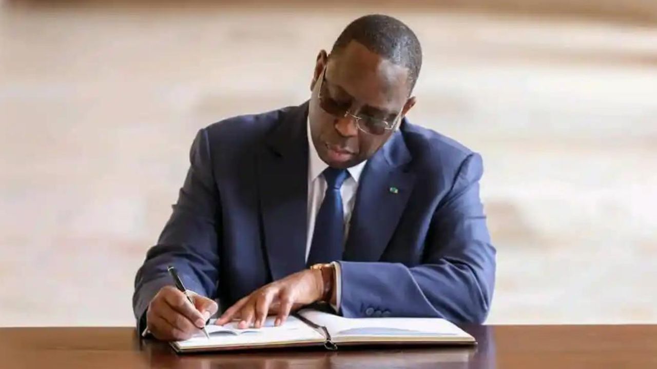 Macky sall
