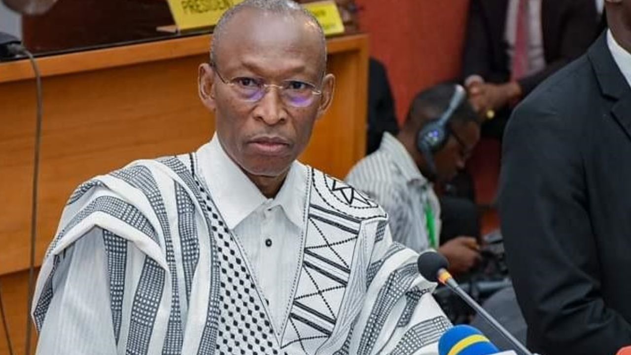 Apollinaire joachimson kyélem de tambèla