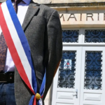 France : un maire condamné à une lourde peine de prison ferme pour chantage à la sextape