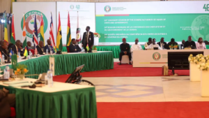 Sommet de la Cédéao à Abuja : le coup d’État manqué au Bénin au cœur des discussions