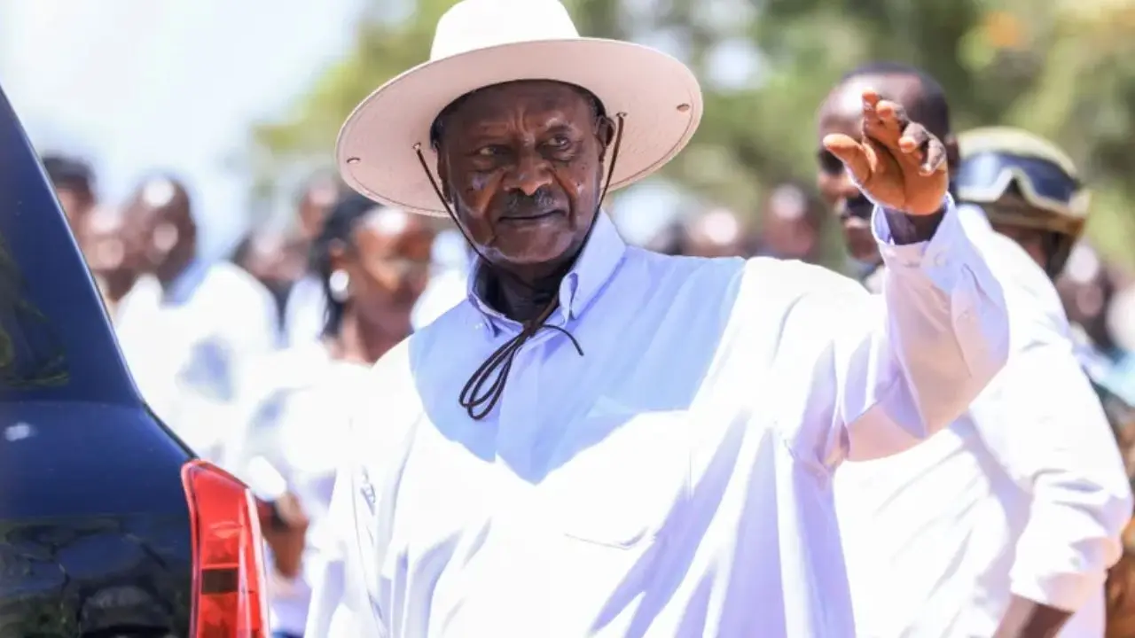Yoweri Museveni réélu