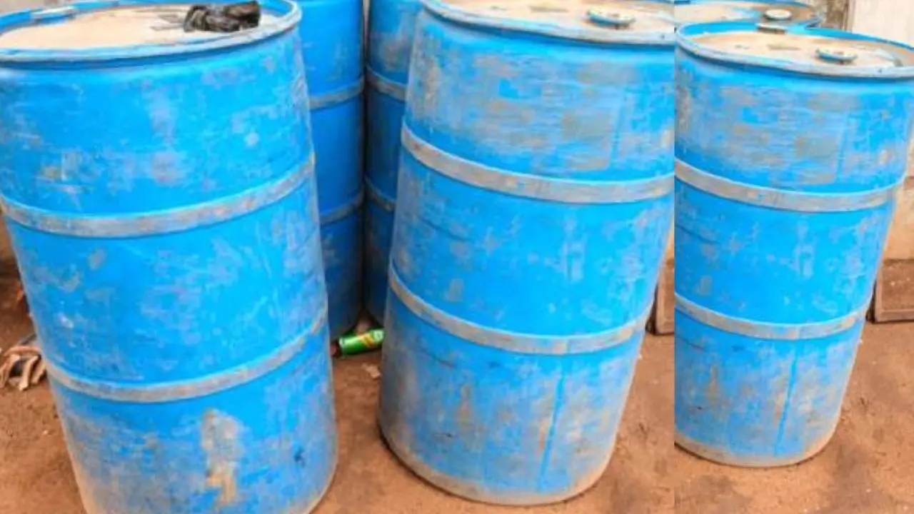 770 litres de « Sodabi » saisis