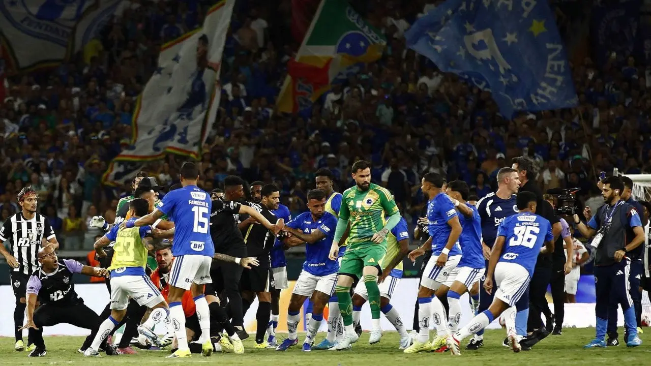 23 joueurs expulsés après une violente altercation lors d’une finale de football