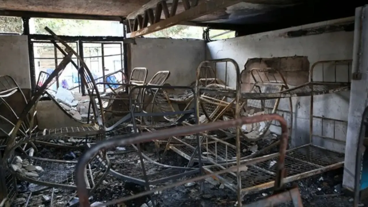 dortoir d’une école prend feu