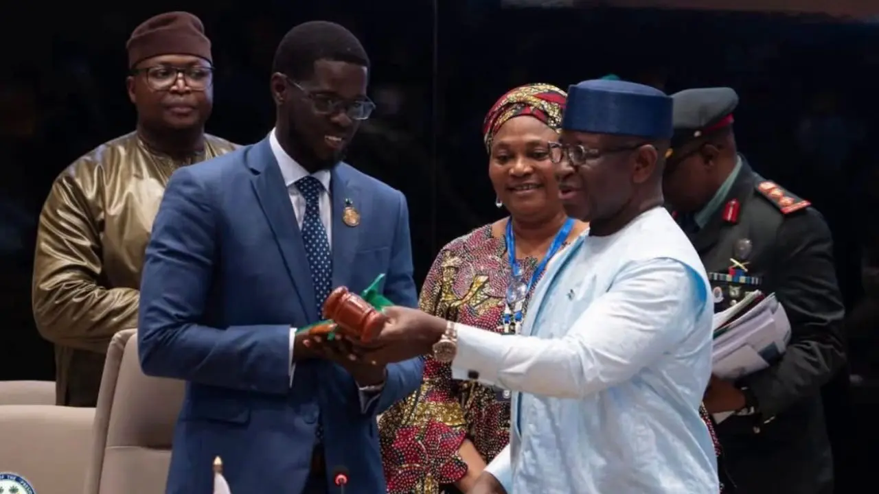 Bassirou Diomaye Faye élu président de la Cédéao