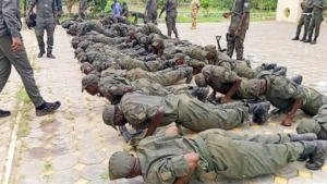 Burkina Faso : plus de 40 journalistes soumis à une formation militaire au nom du « patriotisme »