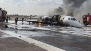 Libye : un jet privé prend feu à l’aéroport Misrata